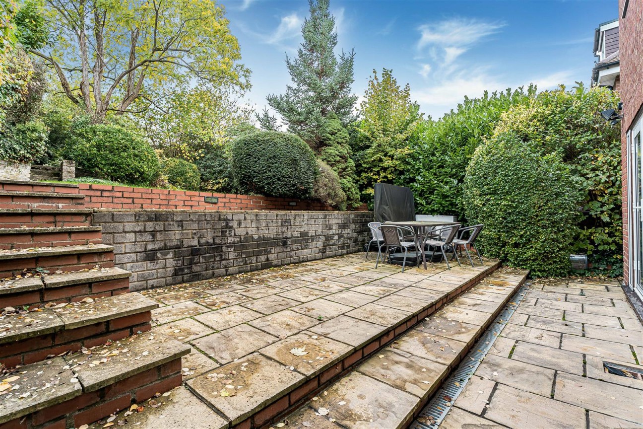 Craigweil Avenue, Radlett