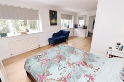 Grange Road, Elstree, Borehamwood