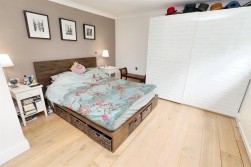 Grange Road, Elstree, Borehamwood