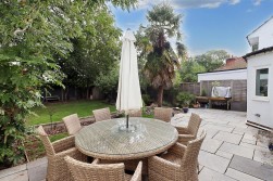 Grange Road, Elstree, Borehamwood