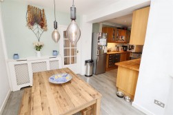 Grange Road, Elstree, Borehamwood