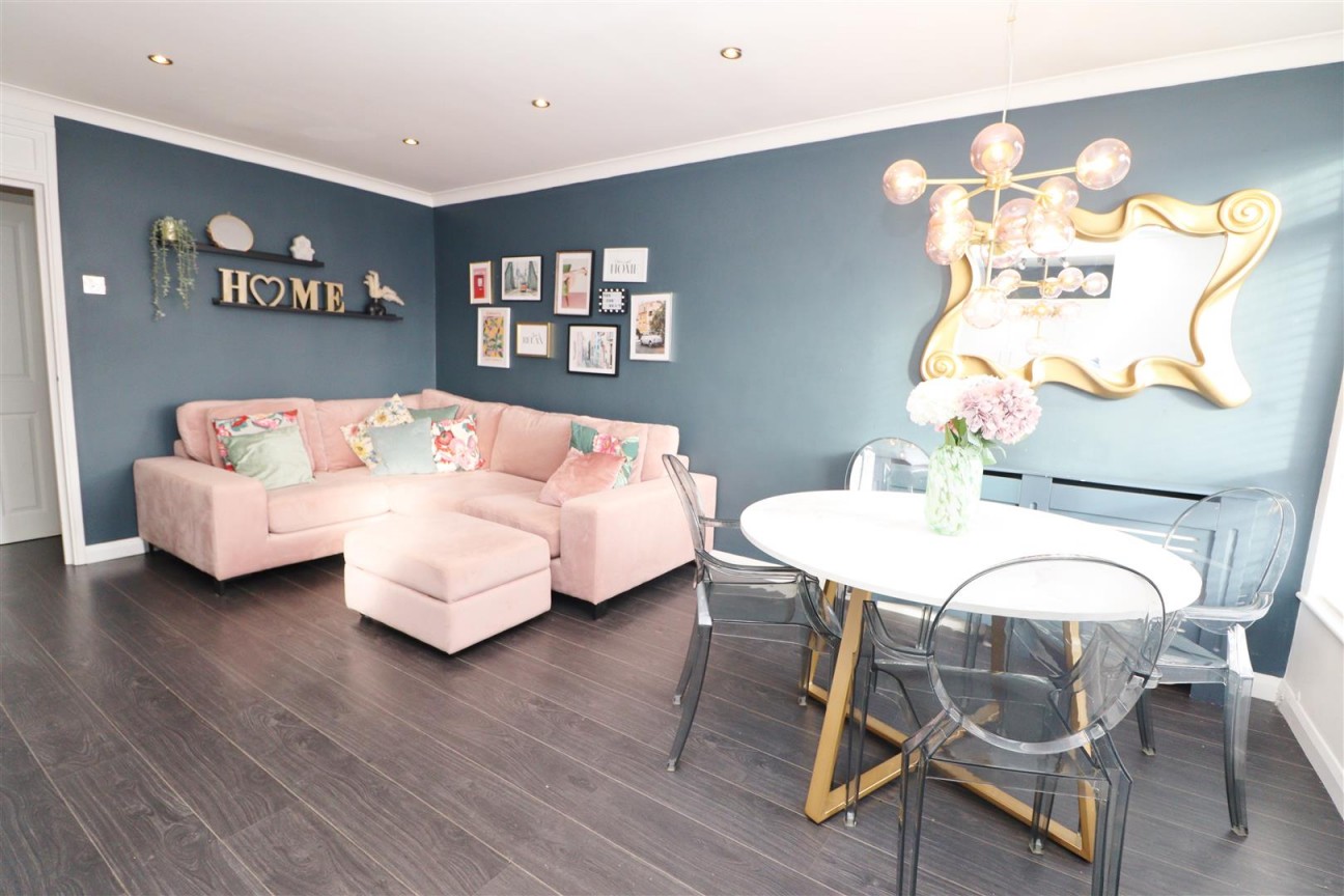 High Street, Elstree