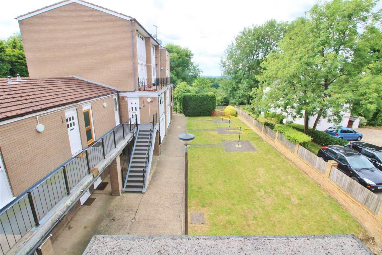 High Street, Elstree