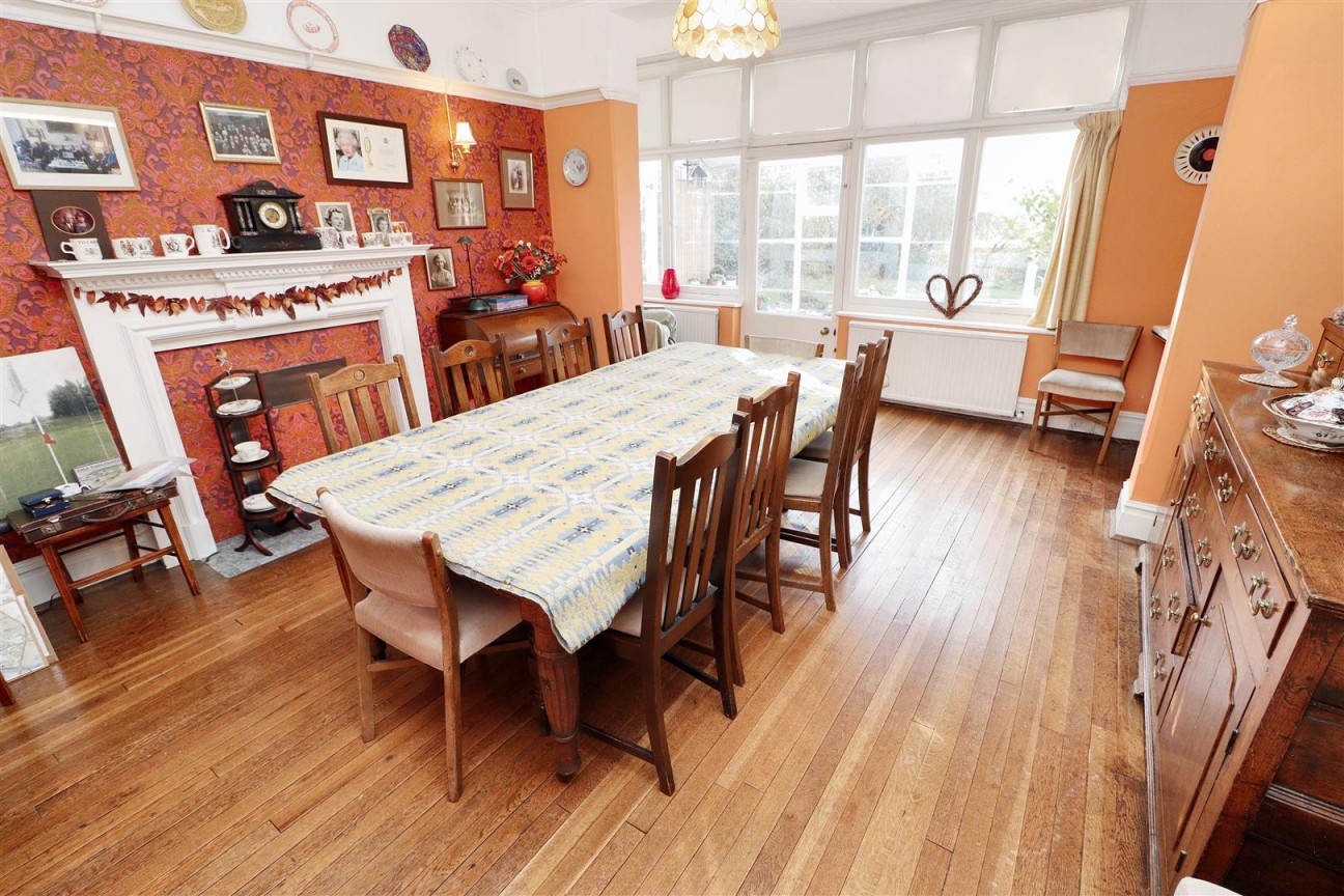 Red Road, Borehamwood