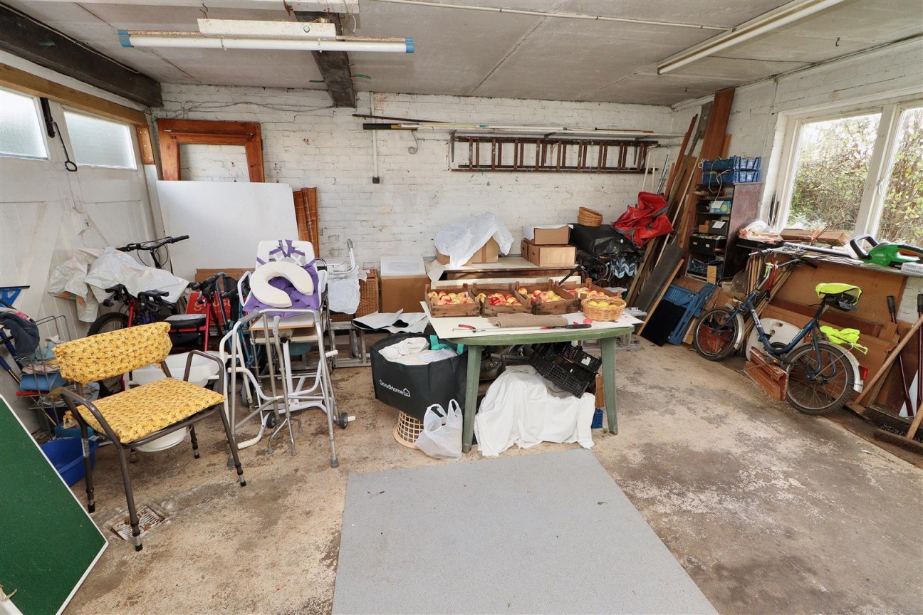 Red Road, Borehamwood