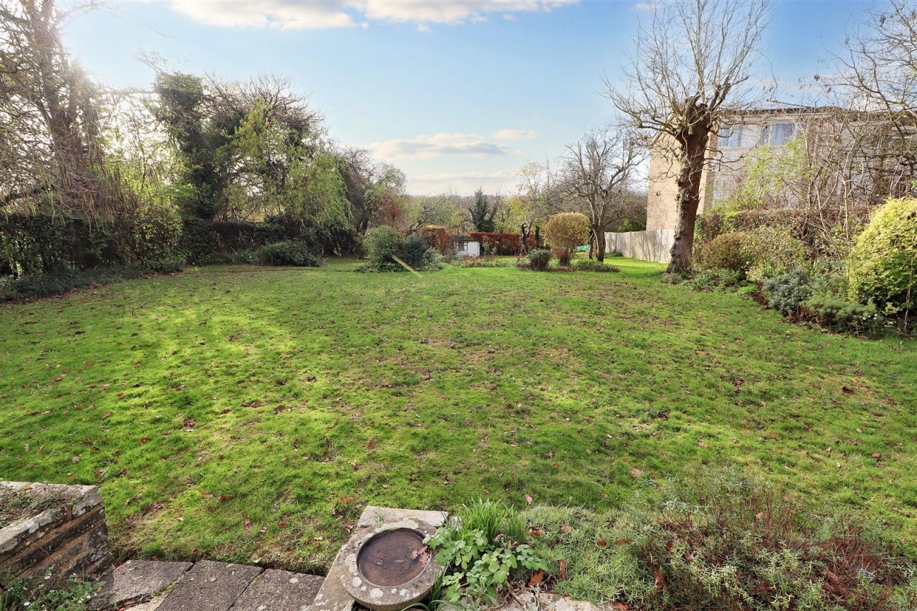 Red Road, Borehamwood