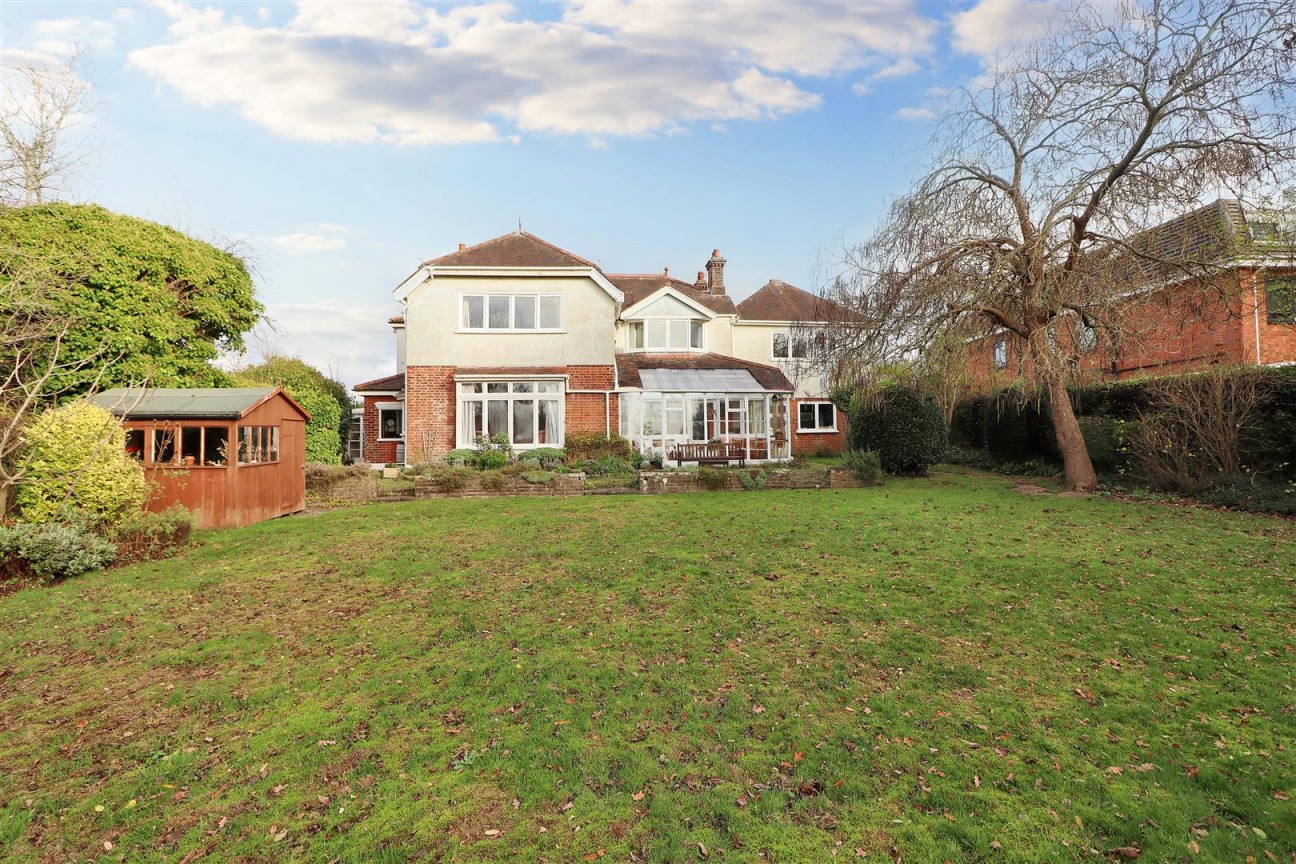 Red Road, Borehamwood