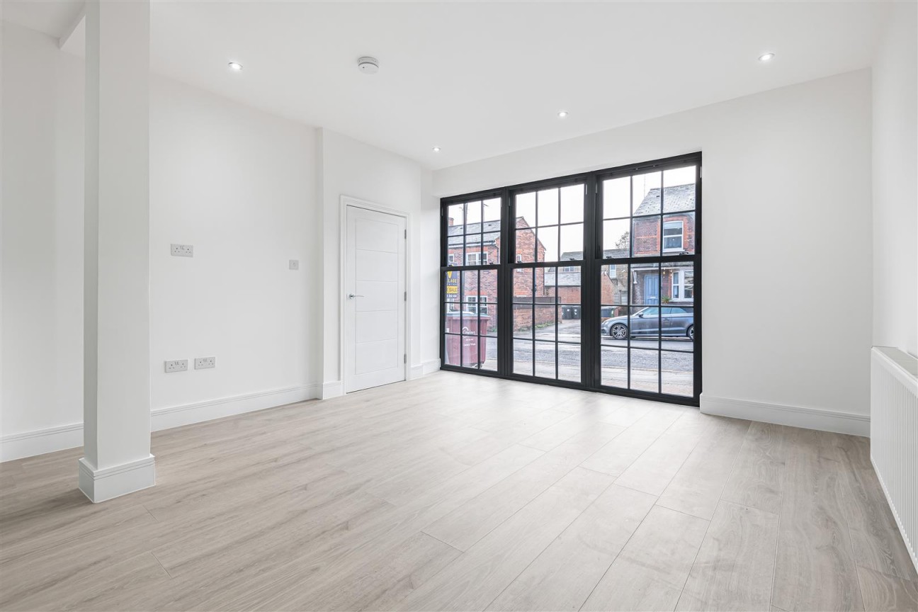 Station Road, Radlett