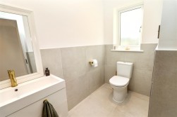 Easton Gardens, Borehamwood