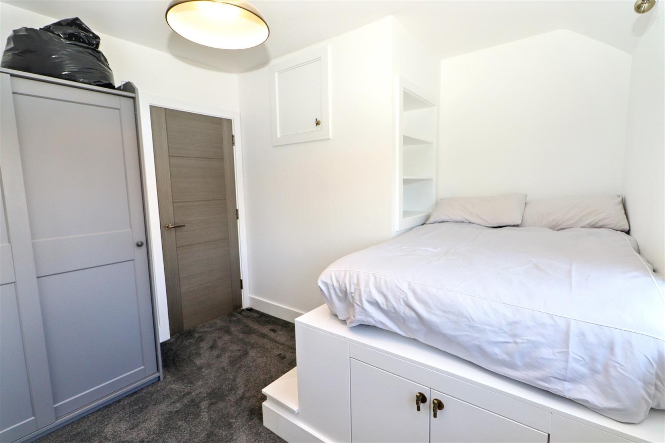 Easton Gardens, Borehamwood