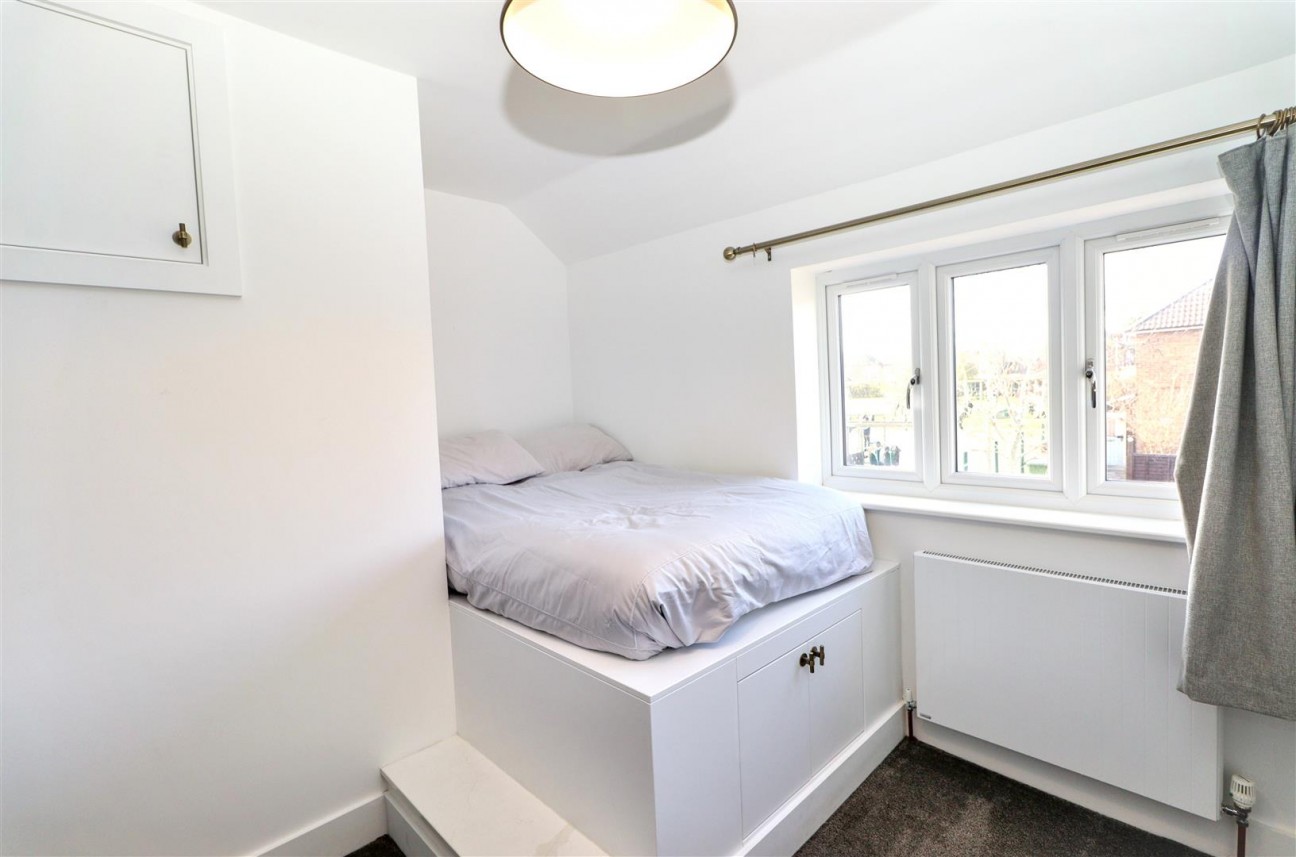 Easton Gardens, Borehamwood