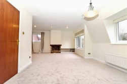 Cavendish Crescent, Elstree