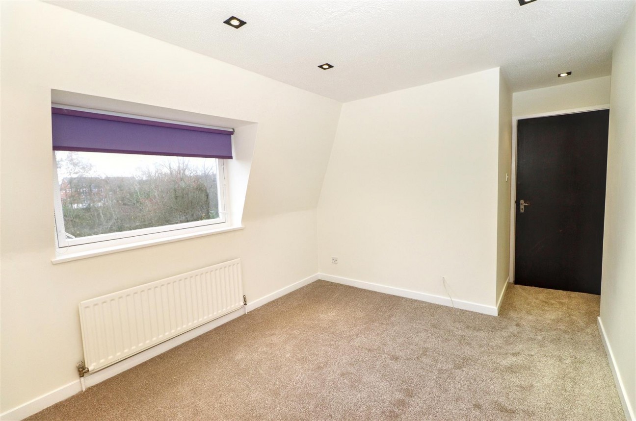 Cavendish Crescent, Elstree