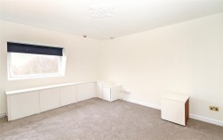 Cavendish Crescent, Elstree