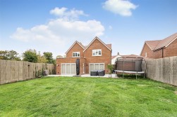 Ridgehill Rise, Shenley