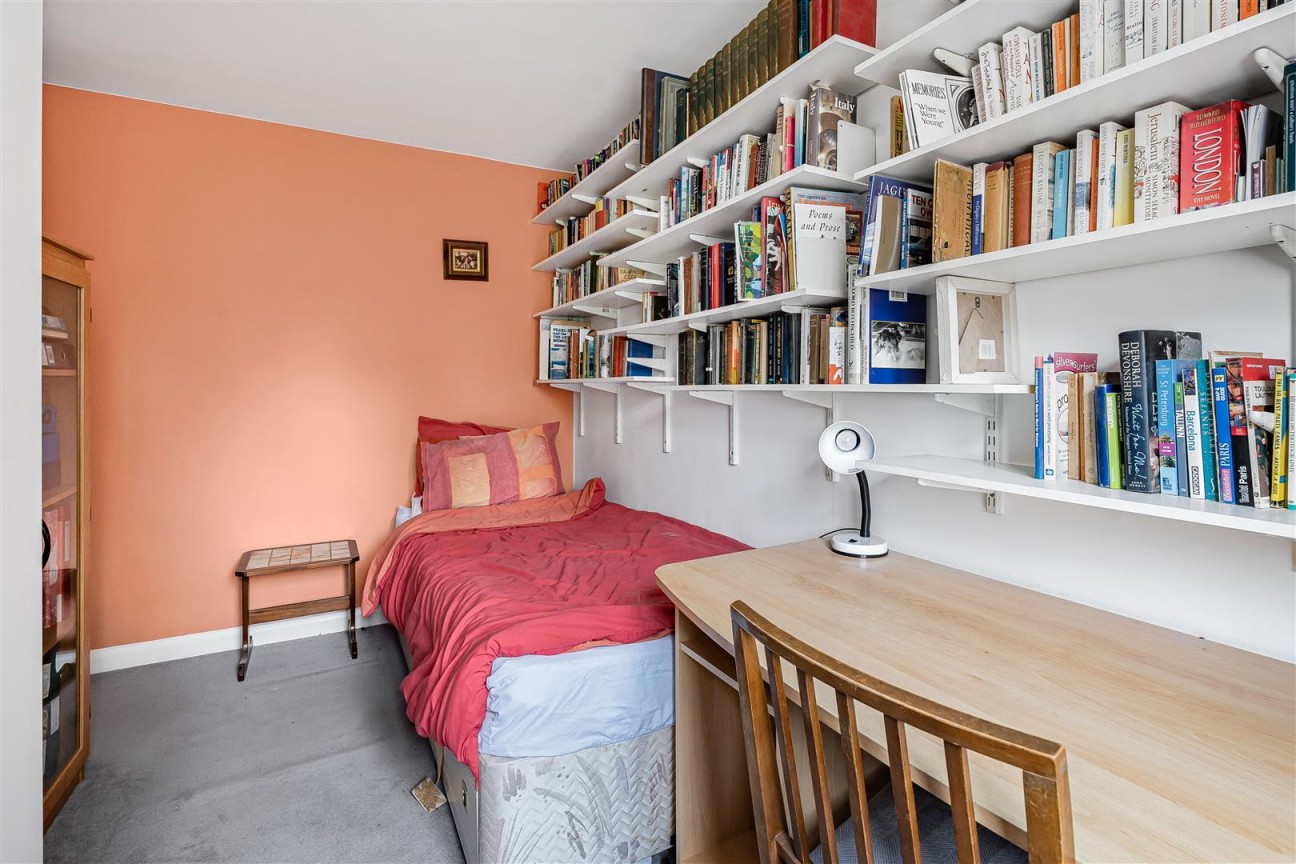 Scrubbitts Park Road, Radlett