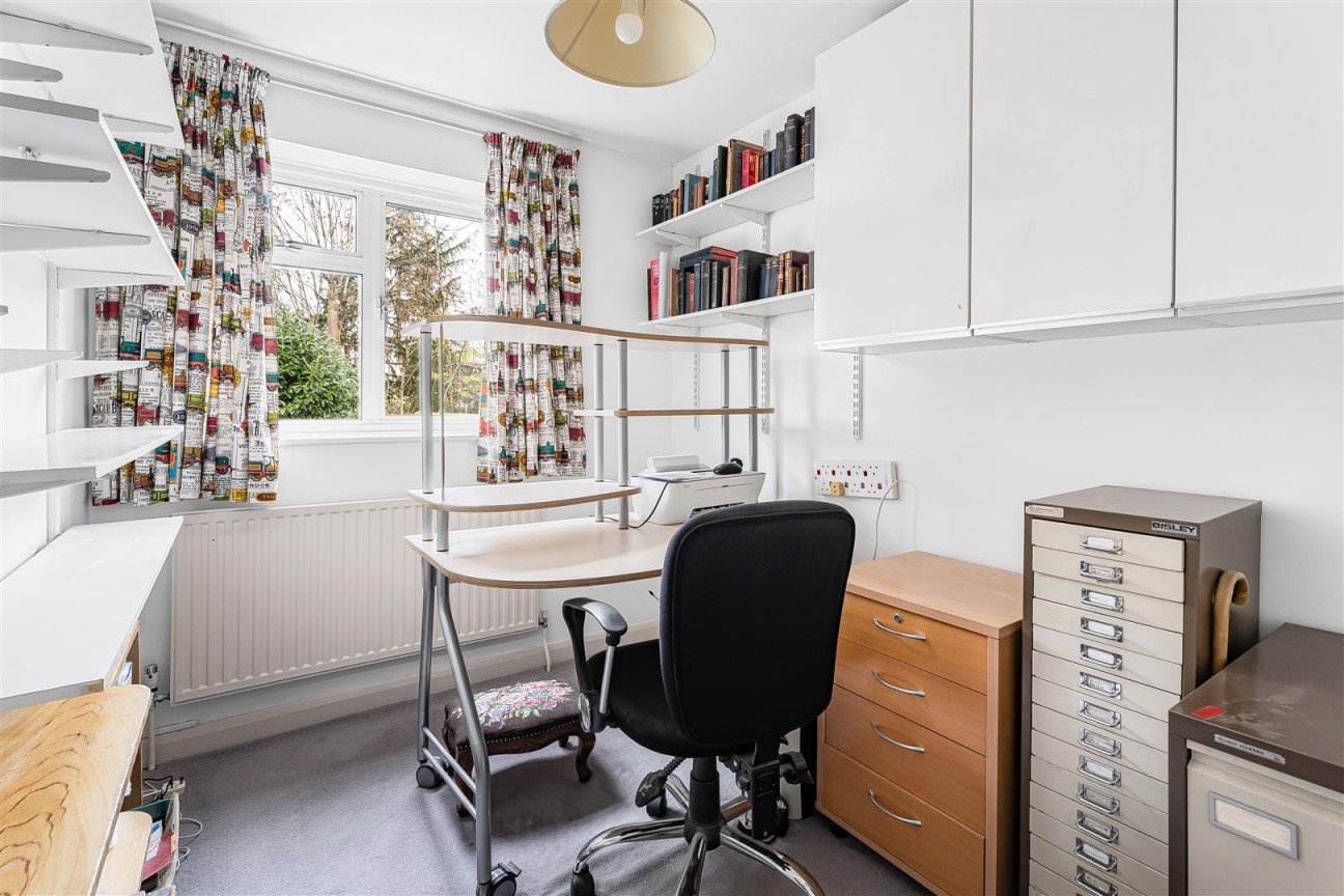 Scrubbitts Park Road, Radlett