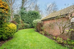 Scrubbitts Park Road, Radlett