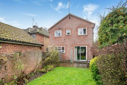 Scrubbitts Park Road, Radlett