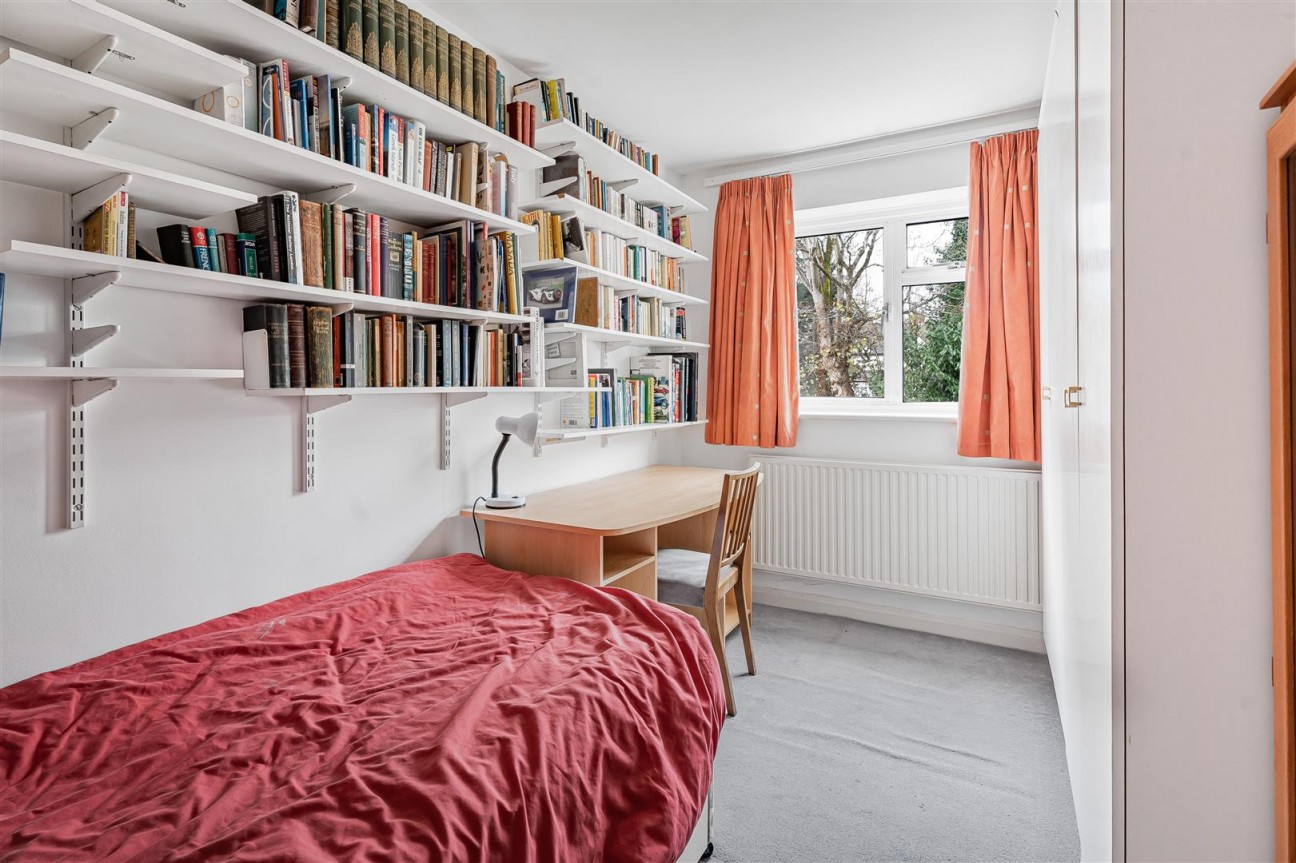 Scrubbitts Park Road, Radlett