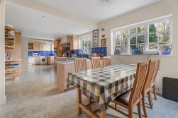 Aldenham Avenue, Radlett