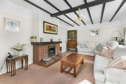 Aldenham Avenue, Radlett