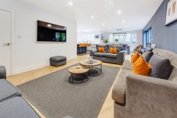 Chiltern Close, Bushey