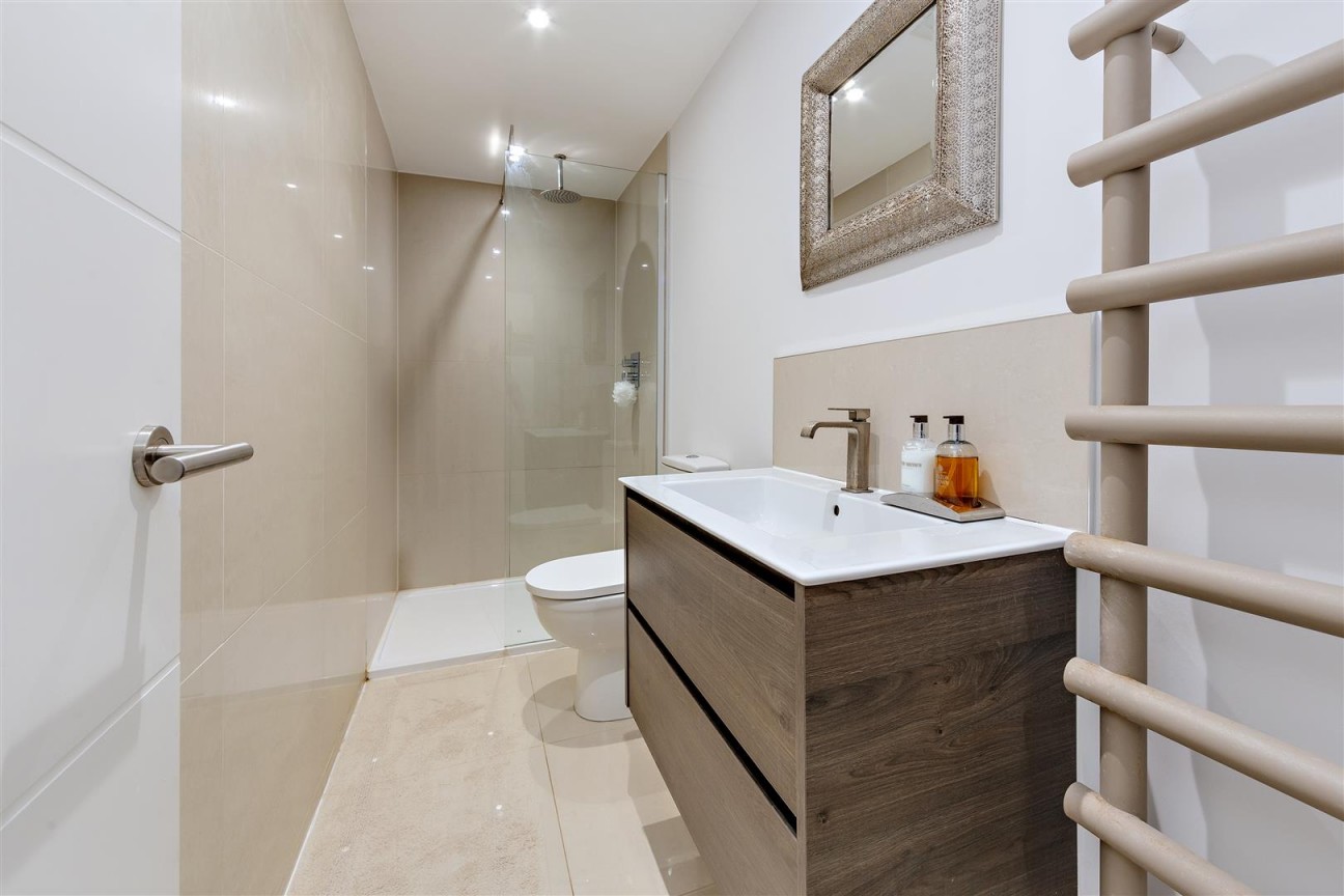 Chiltern Close, Bushey