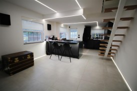 New Road, Elstree, Borehamwood