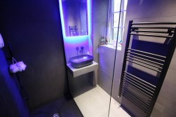 New Road, Elstree, Borehamwood