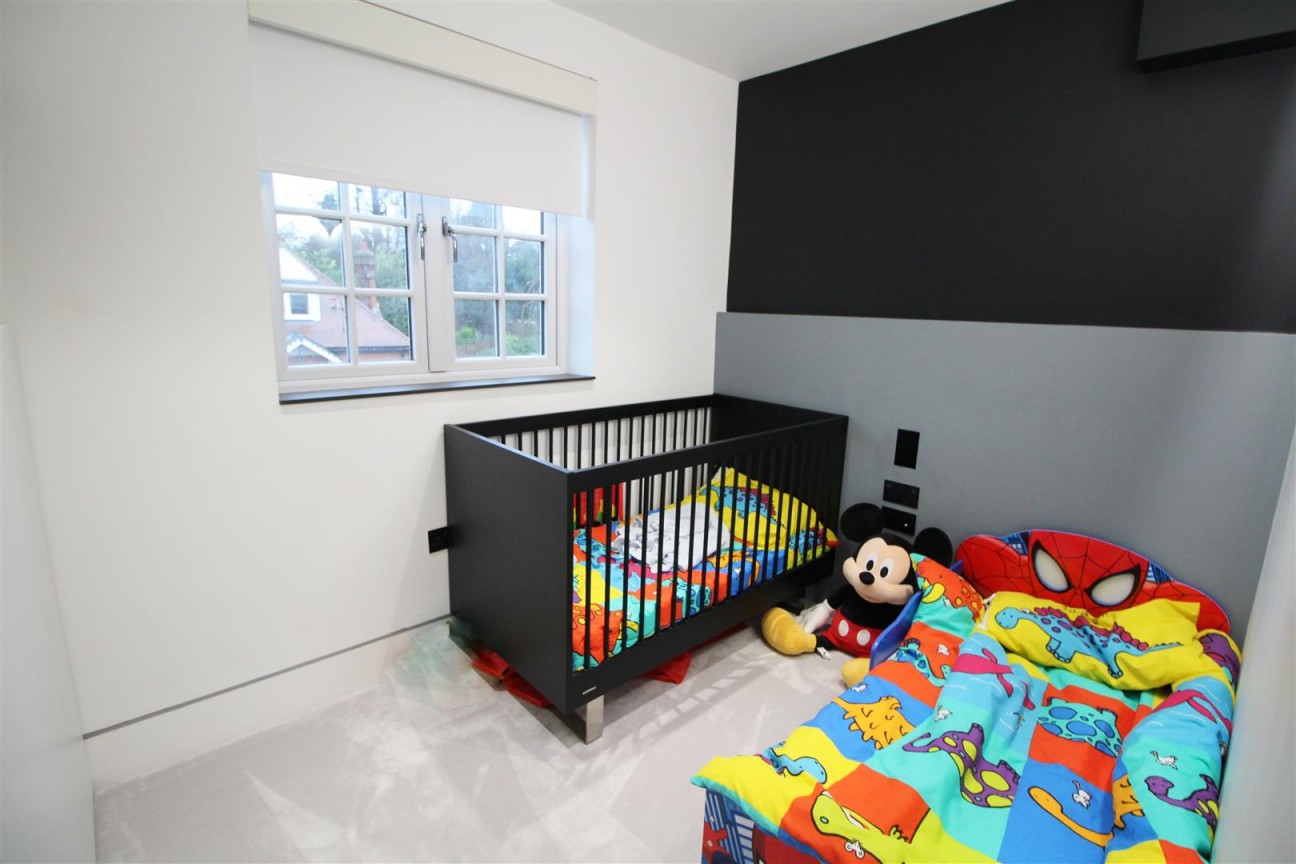 New Road, Elstree, Borehamwood