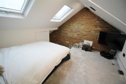 New Road, Elstree, Borehamwood