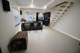 New Road, Elstree, Borehamwood