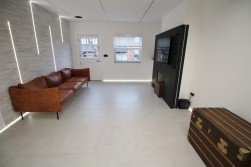 New Road, Elstree, Borehamwood