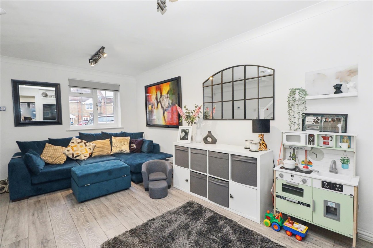 Novello Way, Borehamwood