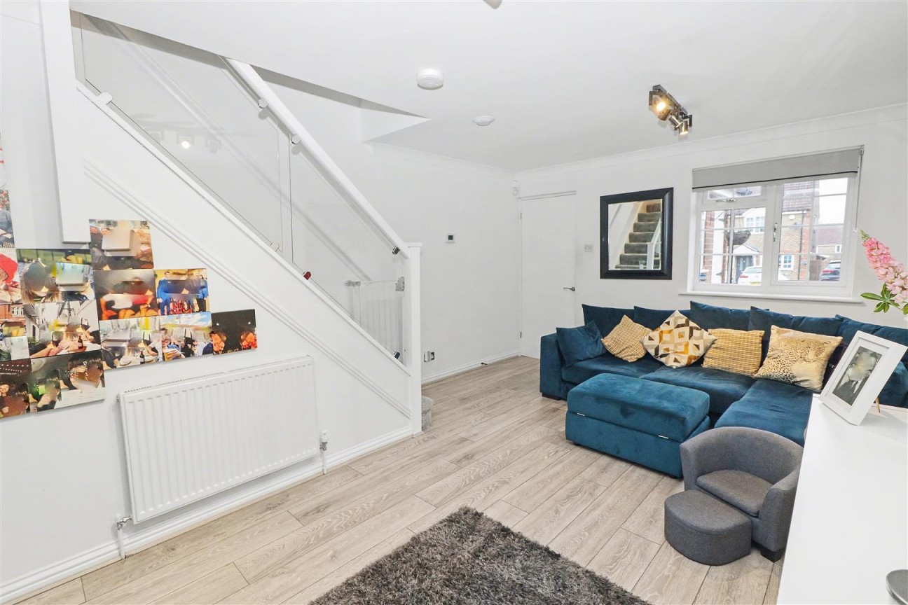 Novello Way, Borehamwood