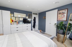 West View Gardens, Elstree, Borehamwood