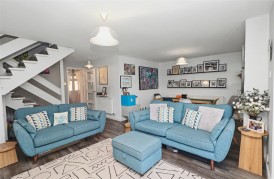 West View Gardens, Elstree, Borehamwood