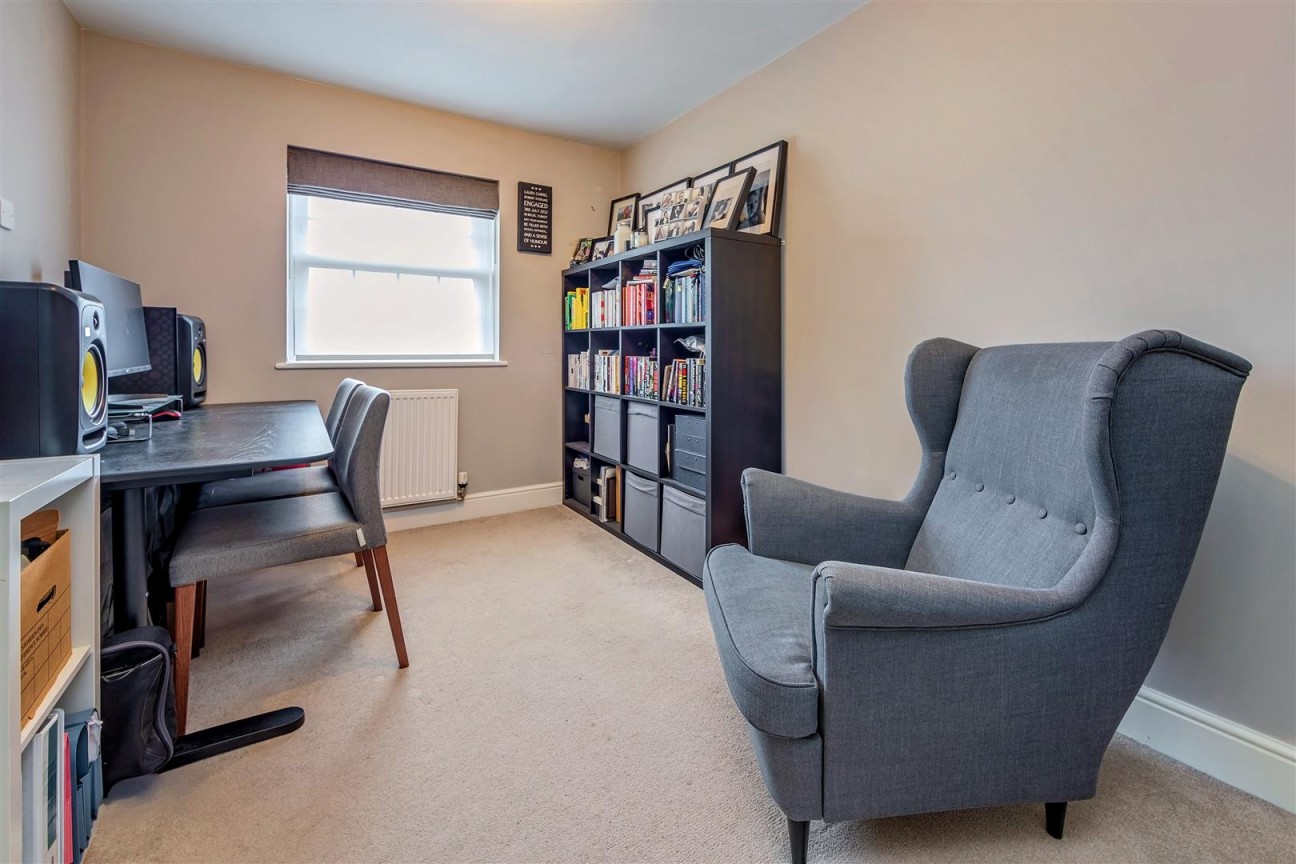 Battlers Green Drive, Radlett