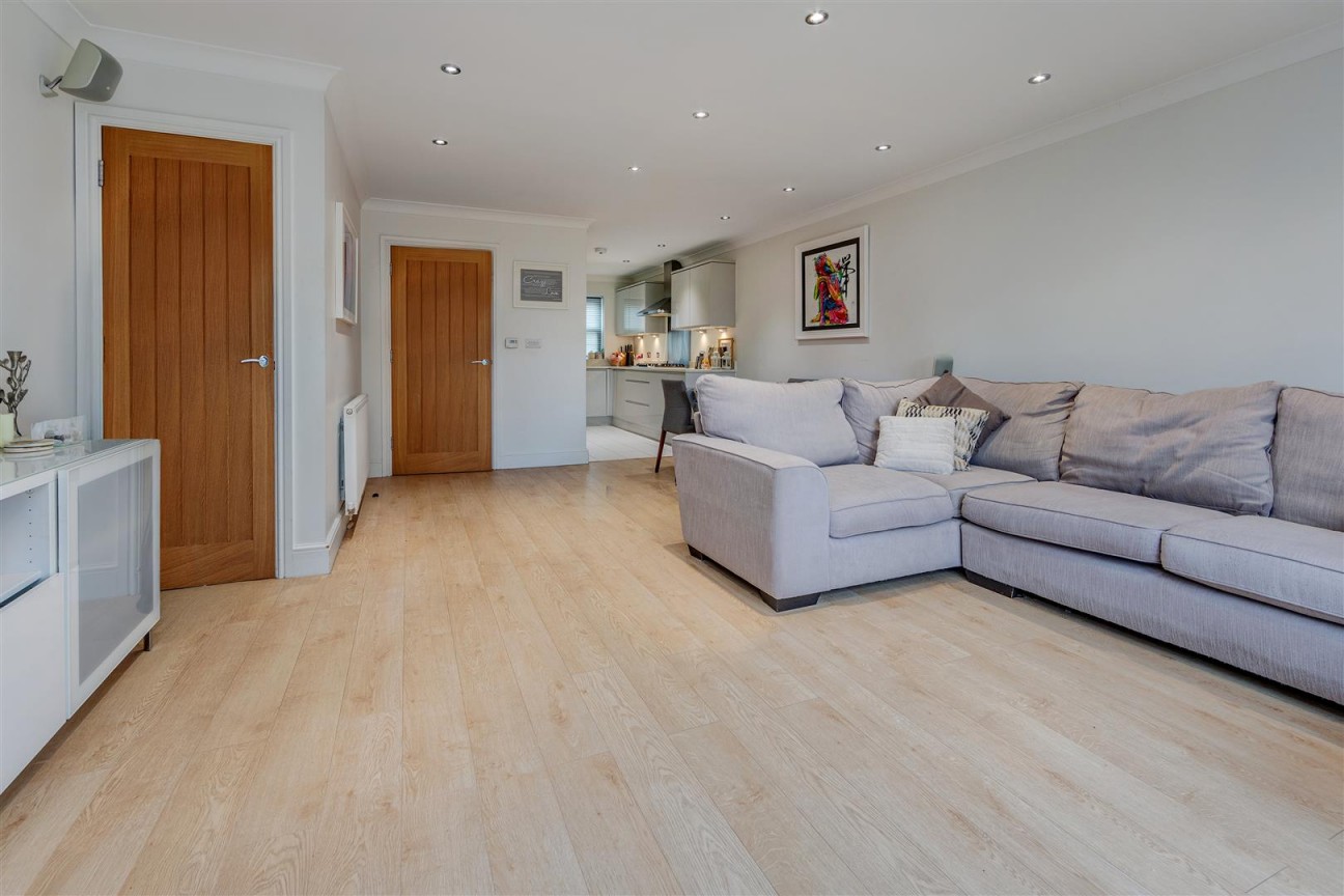 Battlers Green Drive, Radlett