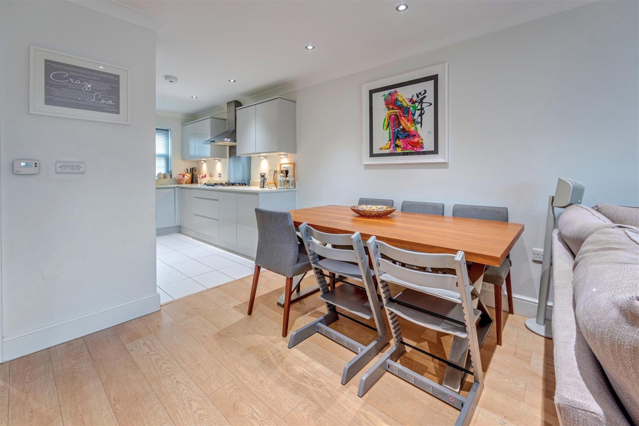 Battlers Green Drive, Radlett