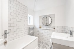 Scrubbitts Park Road, Radlett