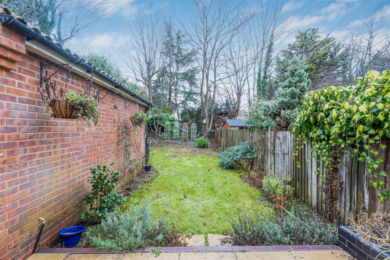 Scrubbitts Park Road, Radlett