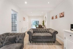 Scrubbitts Park Road, Radlett