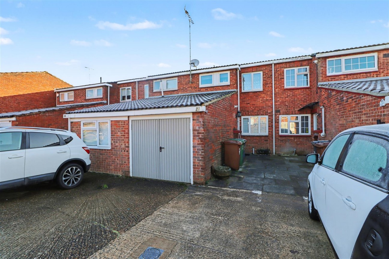 Bairstow Close, Borehamwood