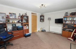 Bairstow Close, Borehamwood