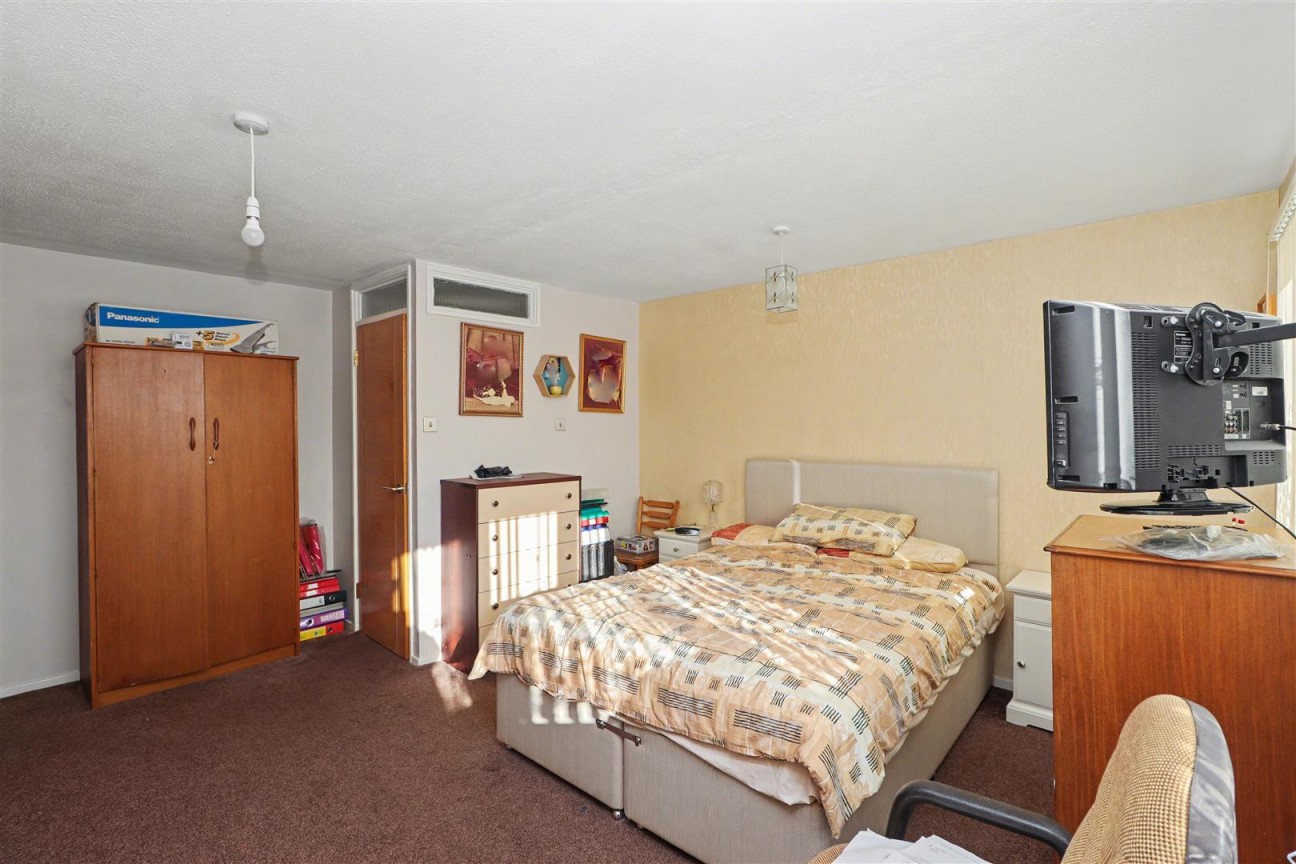 Bairstow Close, Borehamwood