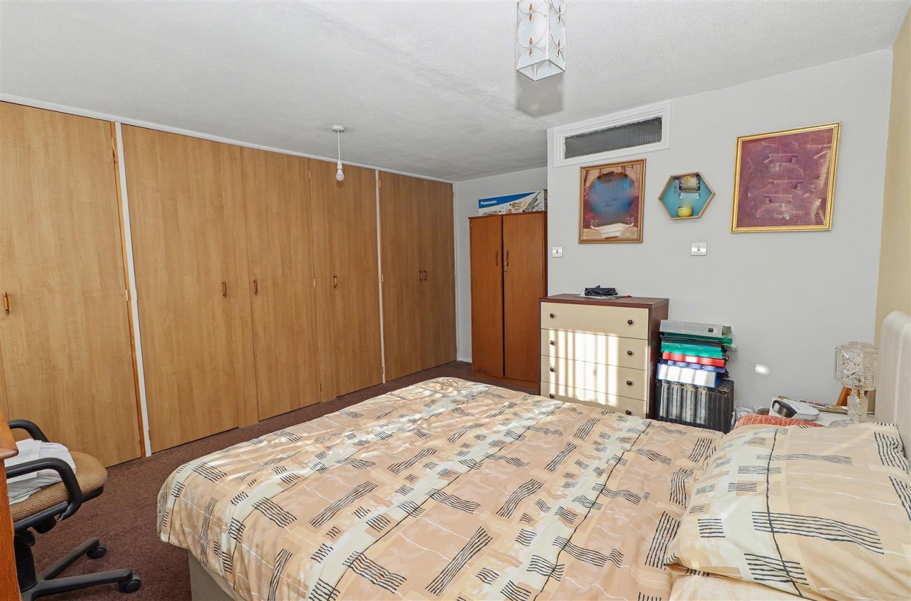 Bairstow Close, Borehamwood