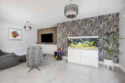 Canons Close, Radlett