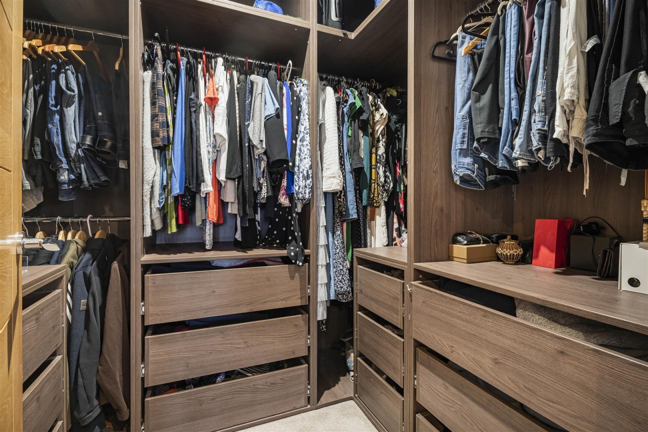 Canons Close, Radlett